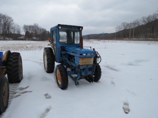 FORD 2120 TRACTOR WITH CAB