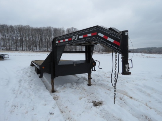 2012 PJ TRAILER 25FT 14000LB WITH RAMPS