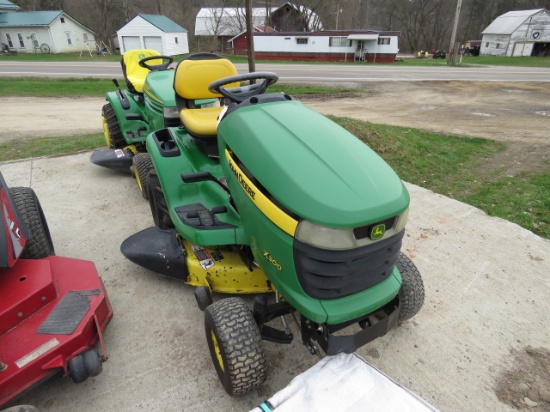 JOHN X300 LAWN MOWER