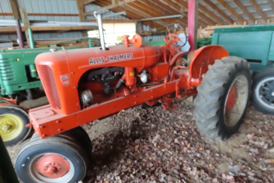 ALLIS CHALMERS MODEL WD45 TRACTOR