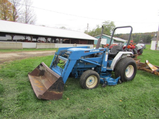 FORD 1520 4X4 W/FORD 7108 LOADER, FORD 914 BELLY MOWER