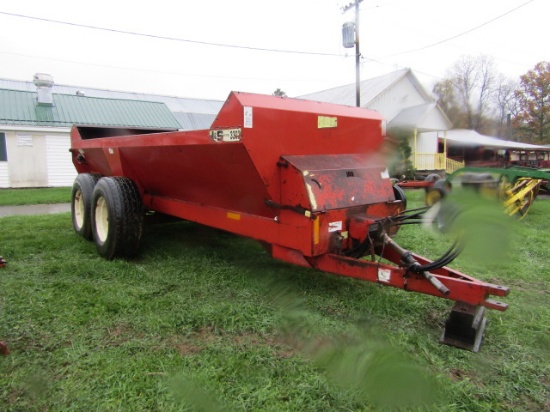 H&S MODEL 3302 MANURE SPREADER 1/2 SHAFT