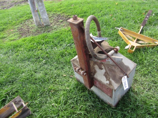 TRACTOR MOUNT BROADCAST SEEDER