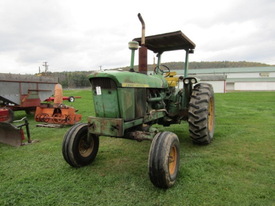 JOHN DEERE 4010 SERIAL#40102IT5920 3PT HITCH 540PTO, 1 SET OF OUTLETS