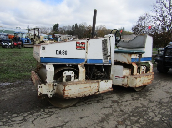 INGERSOLL -RAND DA30 PAVER - RUNS & DRIVES A LITTLE SLOW