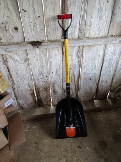 VALLEY FIBERGLASS POLY SCOOP D HANDLE