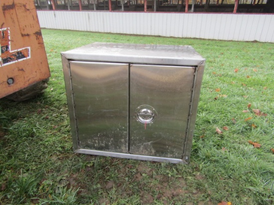 METAL CABINET