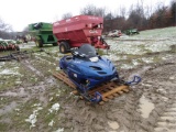 1999 YAMAHA SRX600 SNOWMOBILE WITH REG