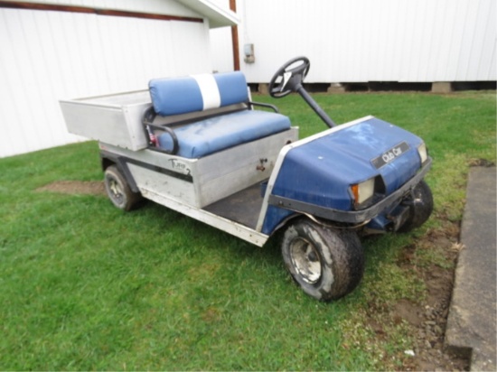 CLUB CAR GULF CART-GAS