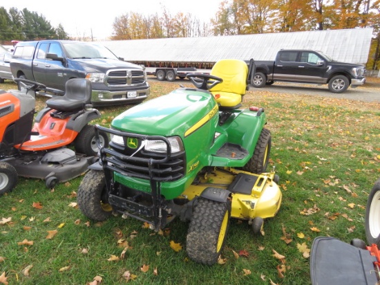 JOHN DEERE X748 ULTIMATE 4X4 LAWN TRACTOR DIESEL