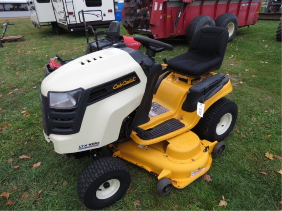 CUB CADET LTX1050 VTWIN HYDROSTATIC 333HRS