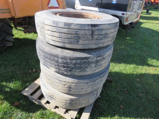 4 275/60R225 TIRES ON RIMS
