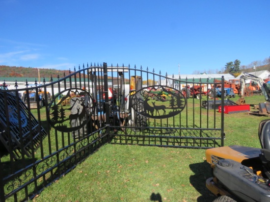 20FT DRIVEWAY GATES NEW 2 10FT SECTIONS DEER SCENE