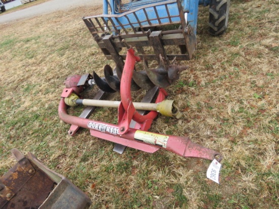 3PT HITCH BUSH HOG POST HOLE DIGGER WITH 12"AUGER