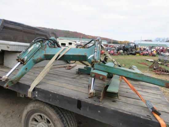 LOADER FRAME WITH BUCKET CAME OFF OLIVER 55