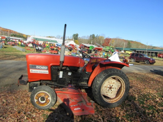 ALLIS CHALMERS 5020 TRACTOR WITH MOWER 2900HRS