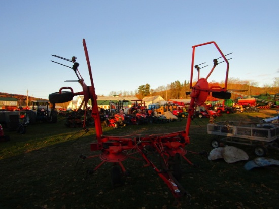 KUHN GF5001TH DIGIDRIVE HAY TEDDER 4 STAR HYDRAULIC FOLD