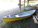 OAK ORCHARD CANOE YELLOW- HAS A CRACK IN IT