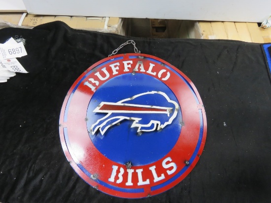 METAL BILLS SIGN
