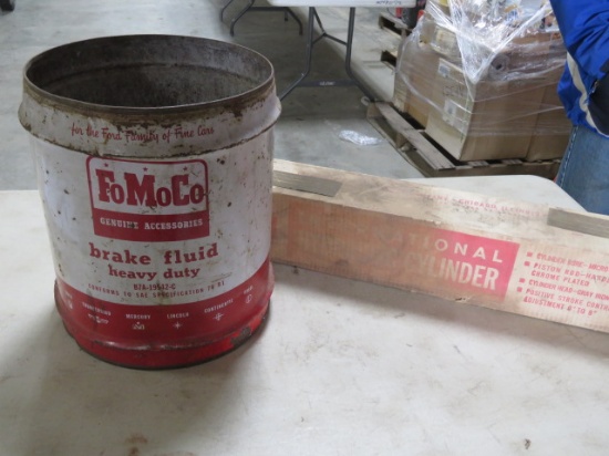 FO MO CO GENUINE ACCESSORIES BRAKE FLUID ADVERTISING CAN