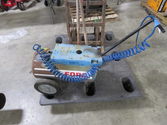 FORD AIR TANK - NO COMPRESSOR MOTOR