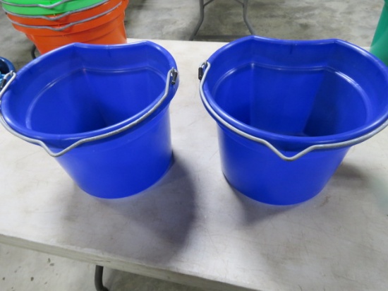 FEED BUCKET BLUE