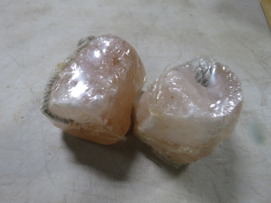 2 SALT LICKS