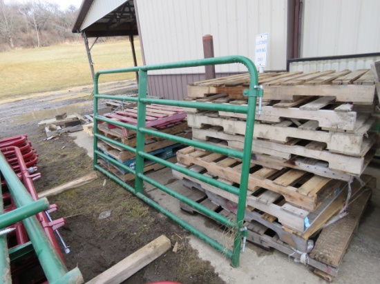 NEW 8FT CATTLE GATE