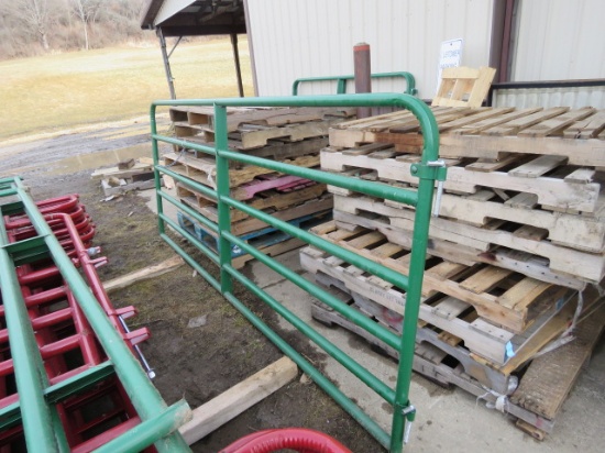 NEW 10FT CATTLE GATE