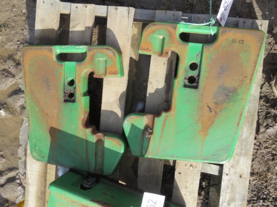 JOHN DEERE 100LB SUITCASE WEIGHTS