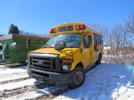 2009 FORD E350 5.4 LITER SHORT BUS DIRECT TITLE