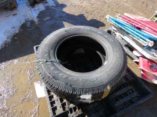 2 GOOD YEAR WRANGLER TIRES