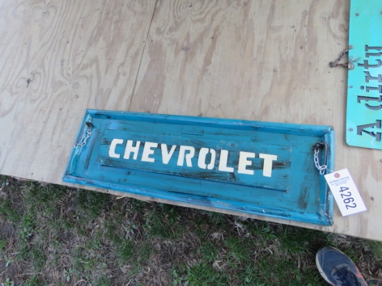 CHEVROLET TIN SIGN