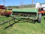 JOHN DEERE 8300 18 HOLE GRAIN DRILL