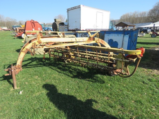 NEW HOLLAND 56 HAY RAKE