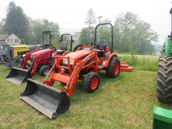 KIOTI CK20S TRACTOR WITH KL120 LOADER