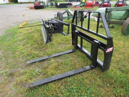 NEW 48" KIVEL 3500LB PALLET FORK