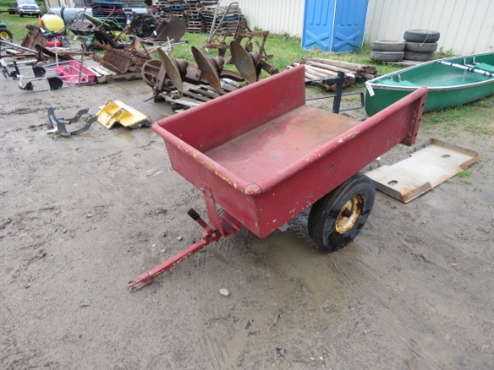 JOHN DEERE 80 TOW BEHIND GARDEN DUMP CART