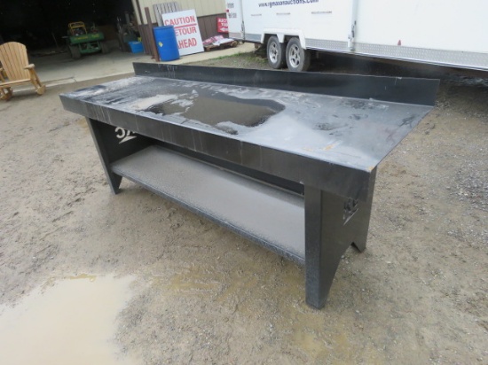 KC METAL TABLE