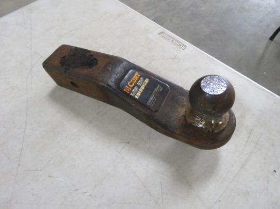 CURT HITCH WITH 2" BALL