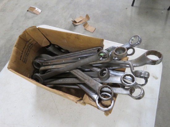 BOX OF WRENCHES