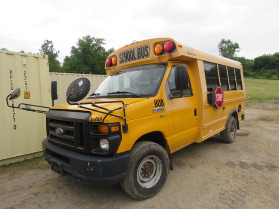 2009 FORD E350 5.4 LITER SHORT BUS