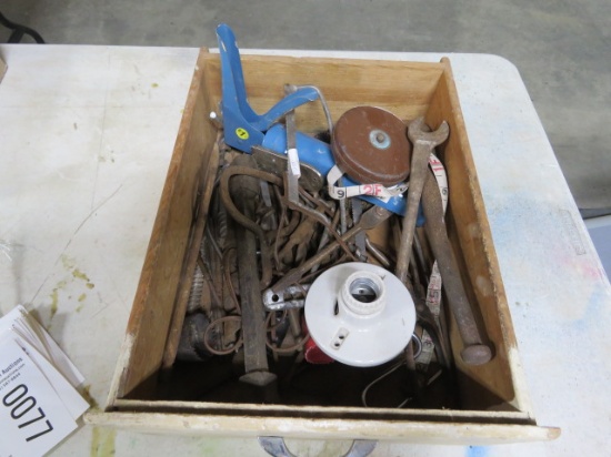 DRAWER OF MISC TOOLS- DRILL BITS CAULK GUN, LIGHT FIXTURE