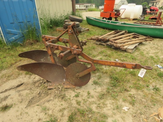 2 BOTTOM TRAILER PLOW