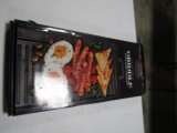 LOUISIANA GRILLS CAST IRON GRIDDLE 10X20
