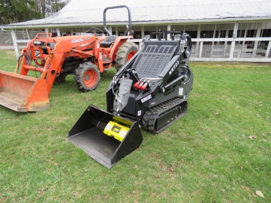 AGT WALK BEHIND SKIDSTEER WITH LOADER 23