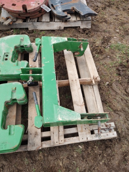 JOHN DEERE FAST HITCH