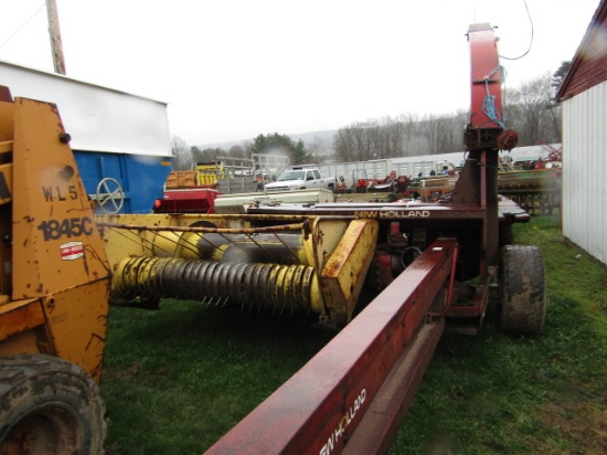 NEW HOLLAND 892 CHOPPER - TOWED IN