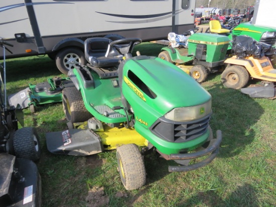 JOHN DEERE LA145 LAWN TRACTOR W/ 48" DECK RUNS,