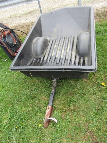 PLASTIC ARTICAT WOOD TRAILER